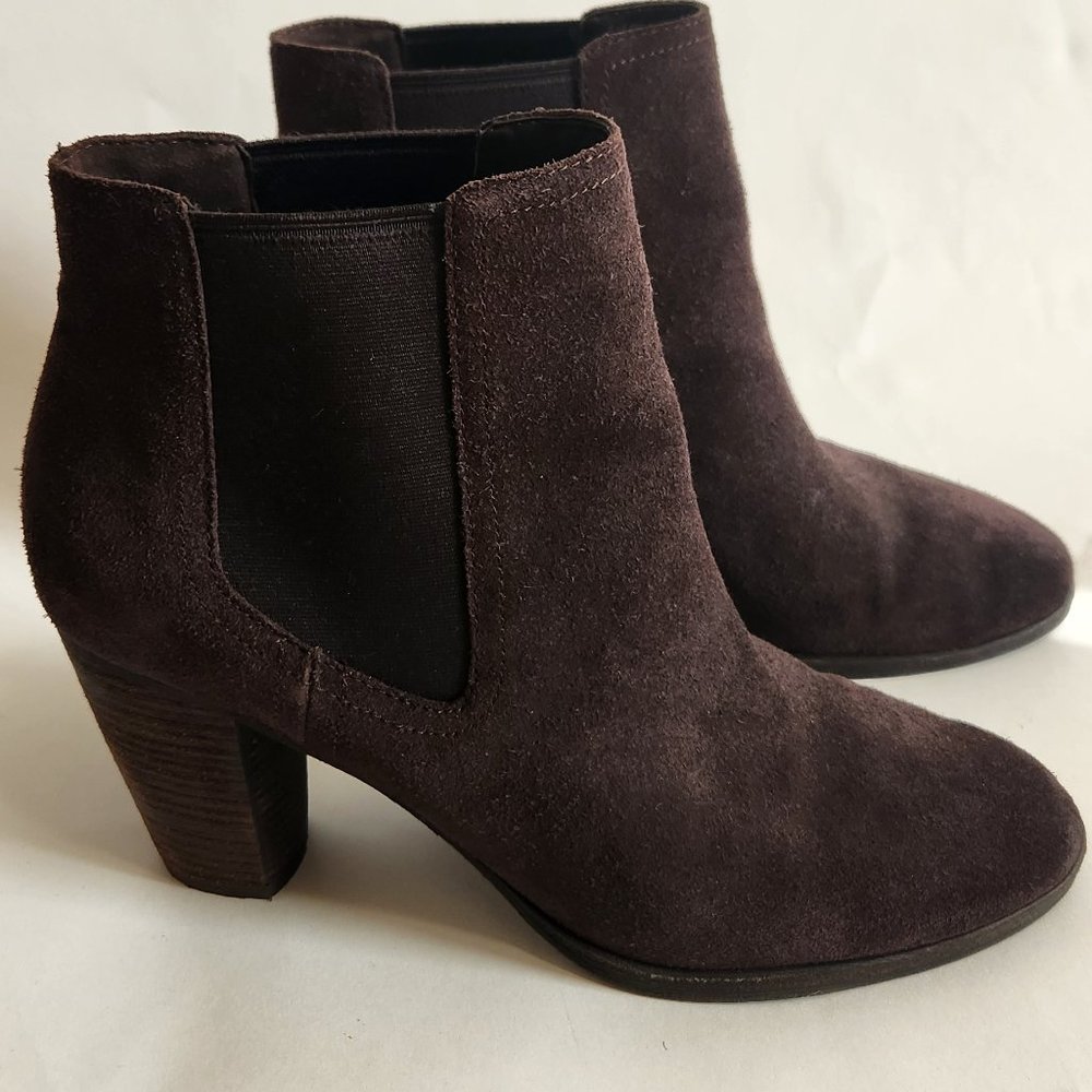 Cole Haan Womens Grand OS Signature Brown Suede Pull-on Ankle Boot SZ 9.5